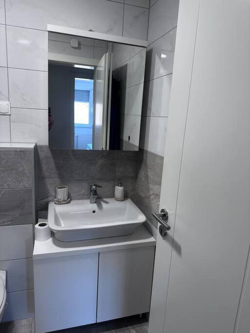 Apartman Pionirska Dolina Сараєво Екстер'єр фото
